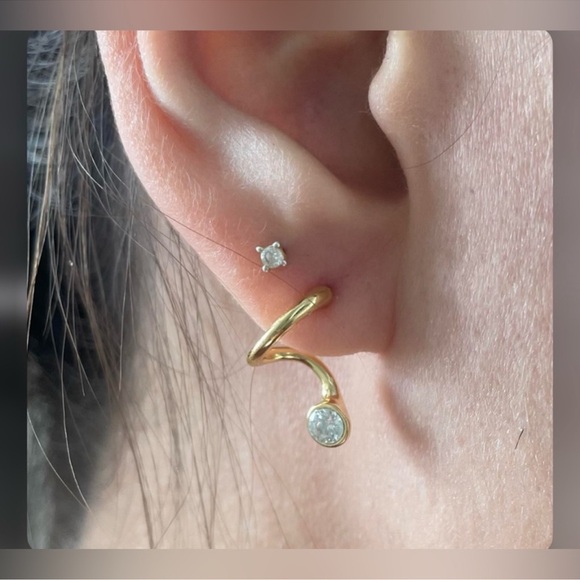 Madewell floating crystal Huggie hoop earring - Picture 3 of 14